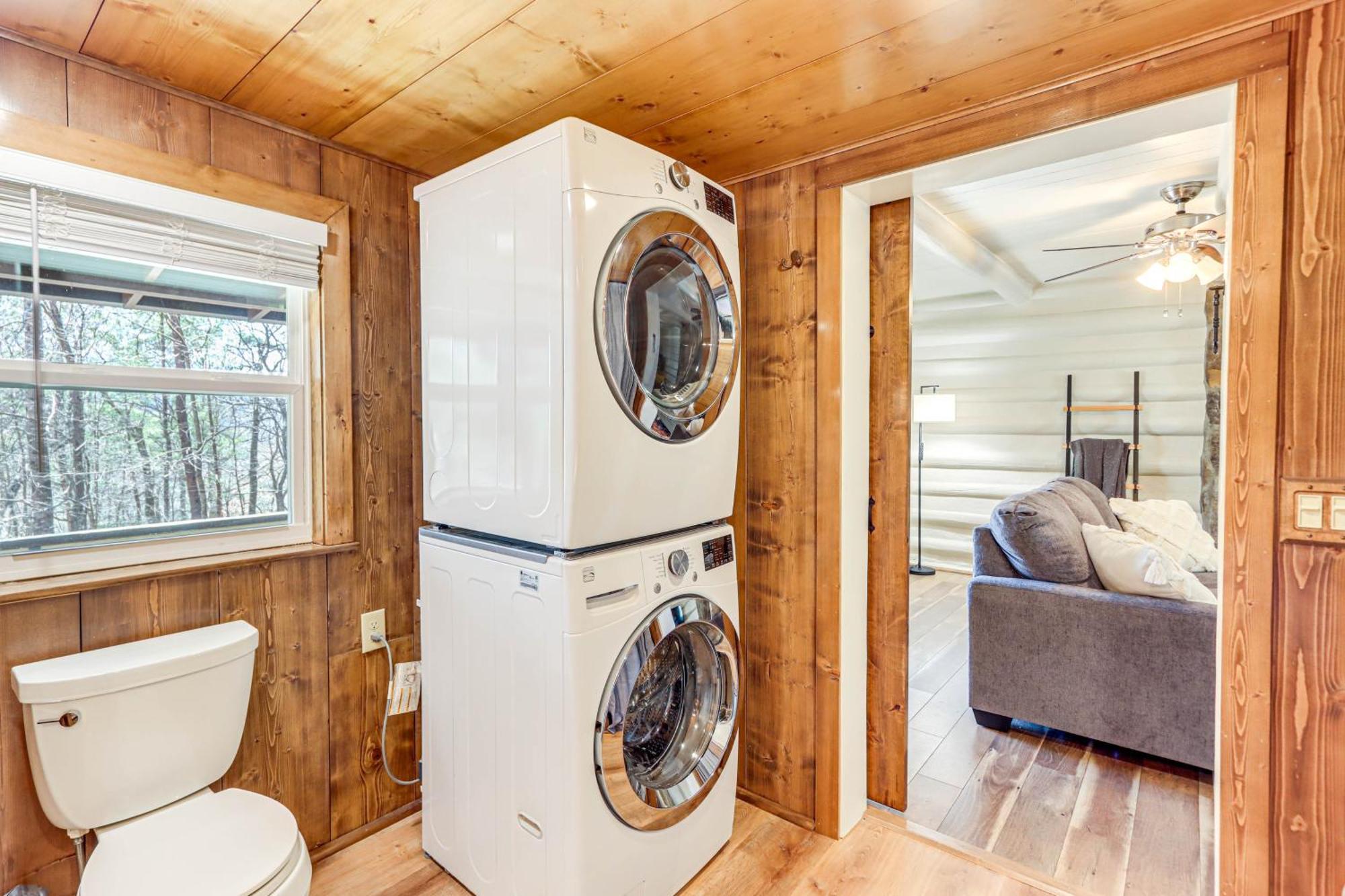 Dog-Friendly Hiawassee Cabin With Decks And Fire Pit! Buitenkant foto